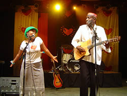 Tuku with Freshly Ground's lead singer