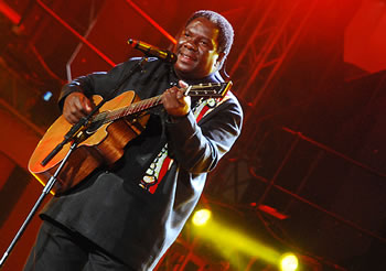 Vusi Mahlasela